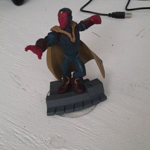 Disney infinity/visión marvel